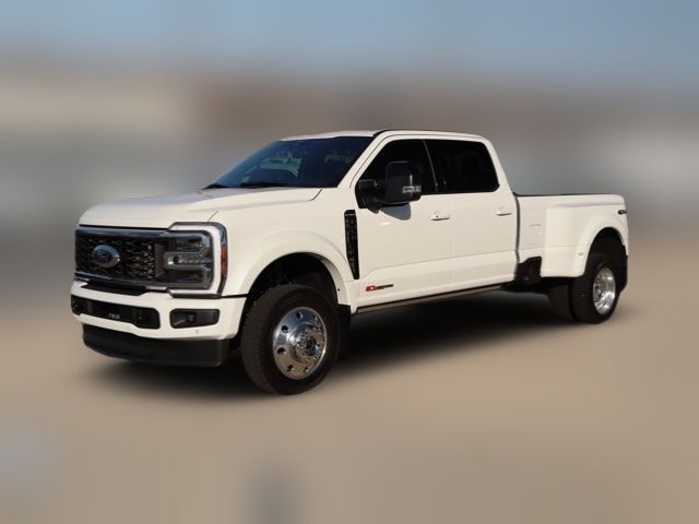 2025 Ford F-450 Platinum