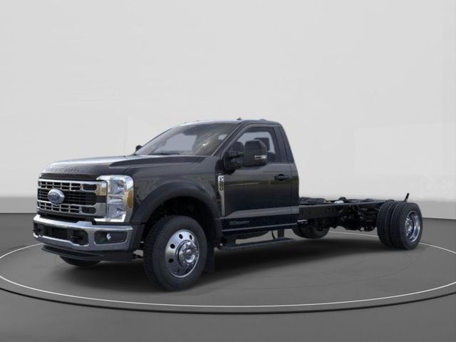 2025 Ford F-550 XLT