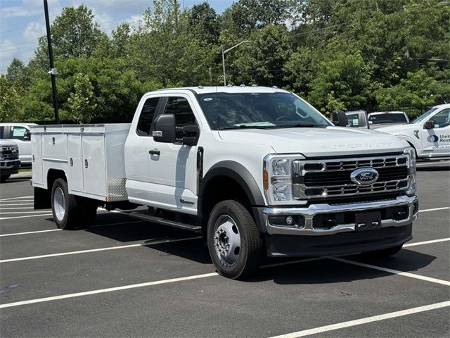 2025 Ford F-550 XL