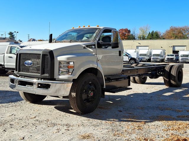 2025 Ford F-650 Base