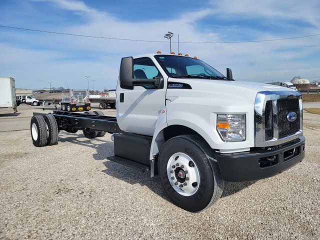 2025 Ford F-650 Base