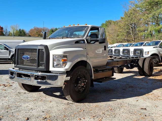 2025 Ford F-650 Base