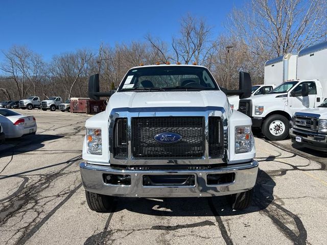 2025 Ford F-650 Base