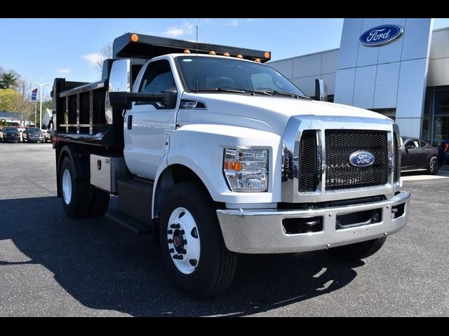 2025 Ford F-650 Base