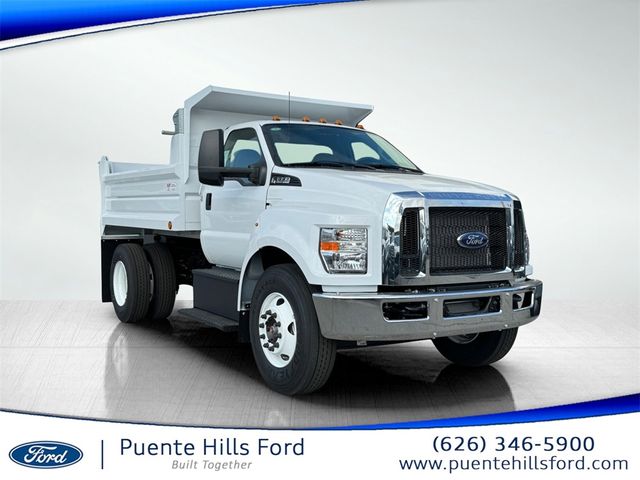 2025 Ford F-650 Base