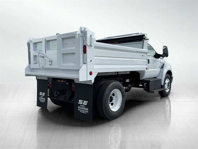 2025 Ford F-650 Base