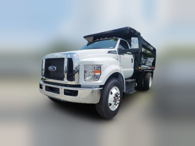 2025 Ford F-650 Base