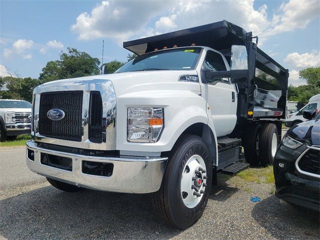 2025 Ford F-650 Base