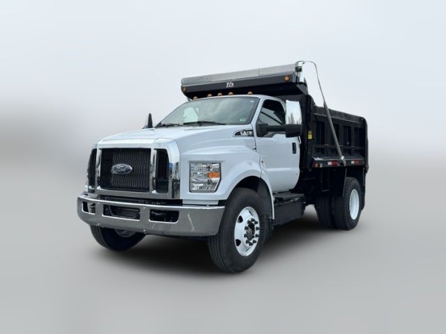 2025 Ford F-650 Base