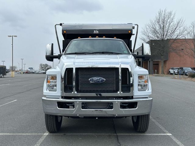 2025 Ford F-650 Base