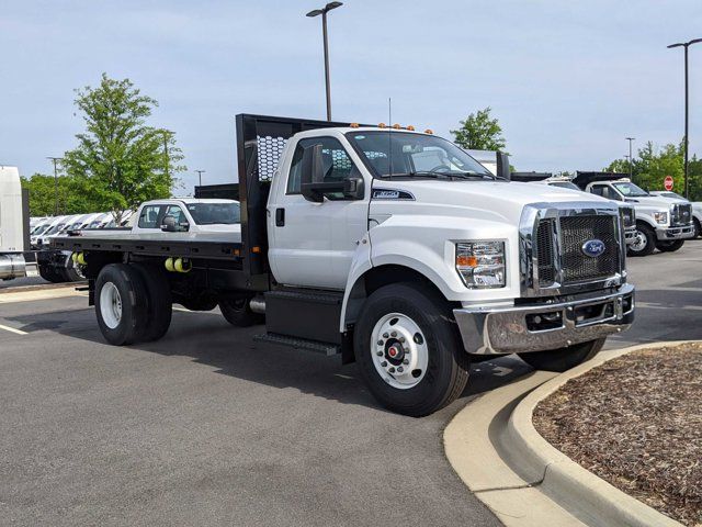 2025 Ford F-650 Base