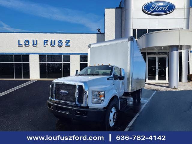 2025 Ford F-650 Base