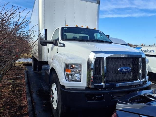 2025 Ford F-650 Base