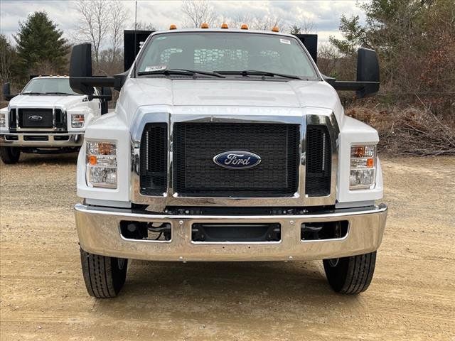 2025 Ford F-650 Base