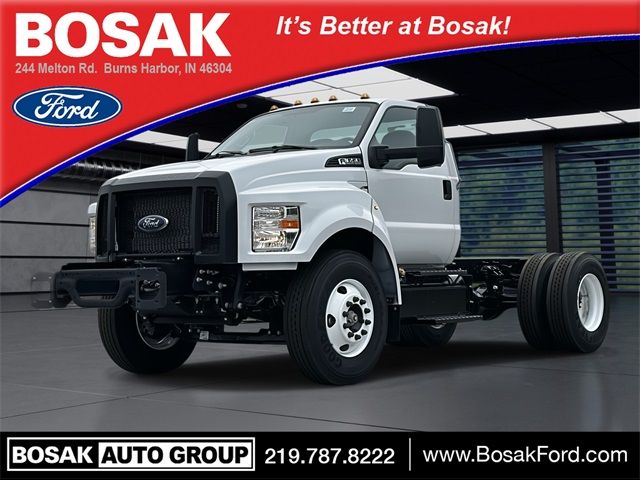 2025 Ford F-650 Base