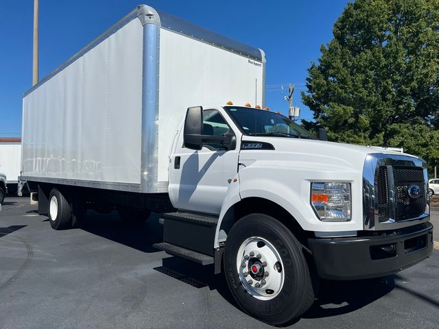 2025 Ford F-650 Base