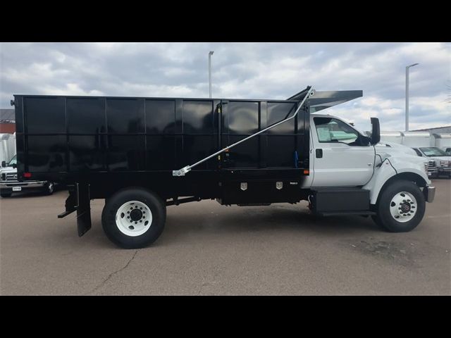 2025 Ford F-650 Base