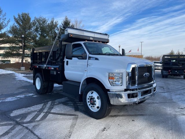 2025 Ford F-650 Base