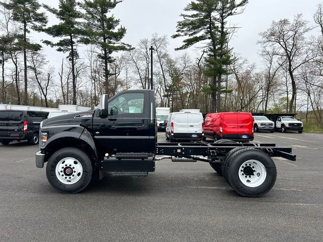 2025 Ford F-650 Base