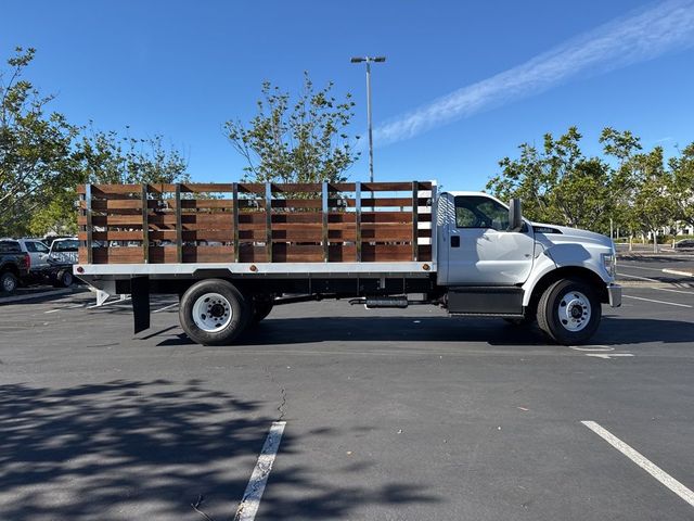 2025 Ford F-650 Base