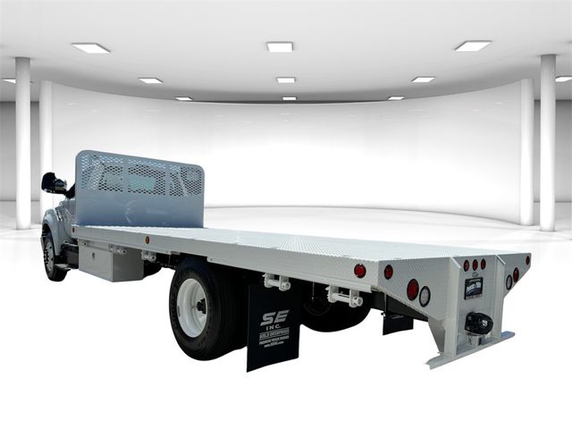 2025 Ford F-650 Base