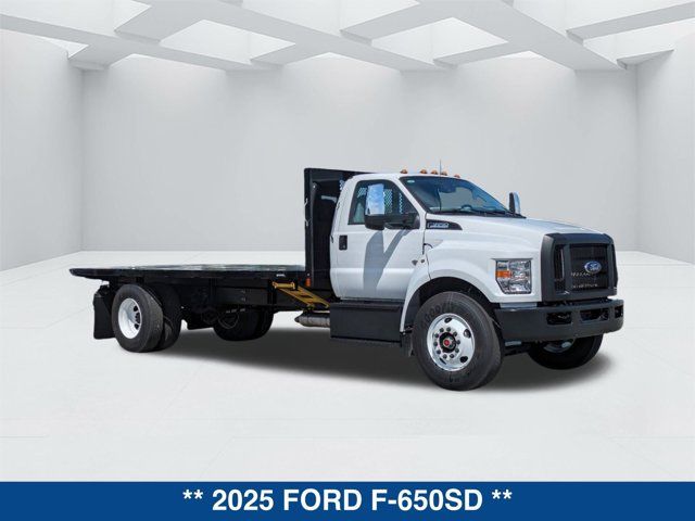 2025 Ford F-650 Base