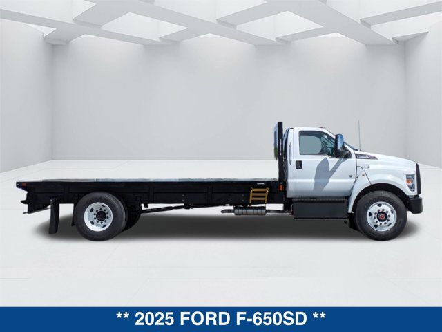 2025 Ford F-650 Base