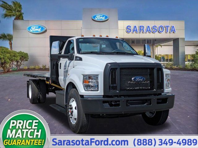 2025 Ford F-650 Base