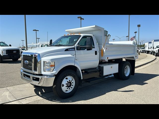 2025 Ford F-650 Base