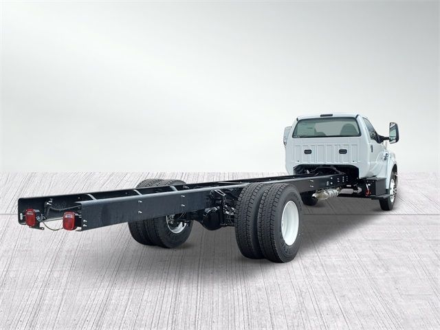 2025 Ford F-650 Base