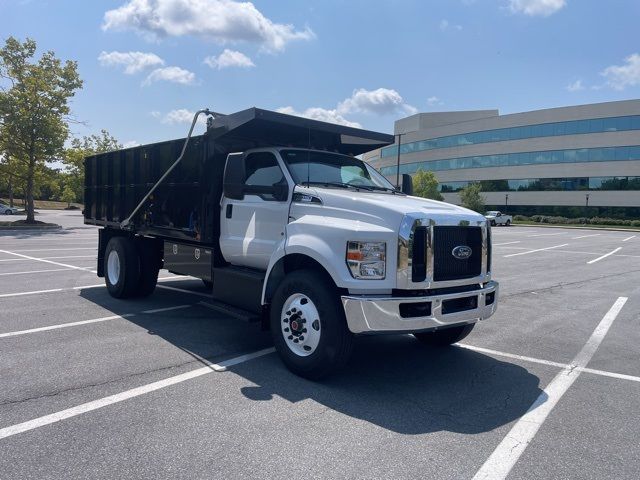 2025 Ford F-650 Base