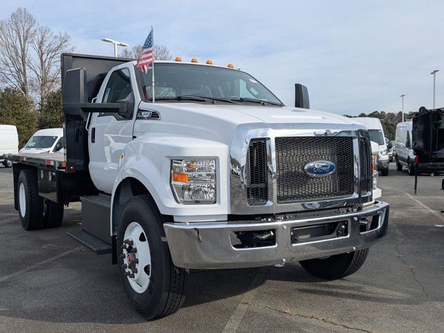 2025 Ford F-650 Base