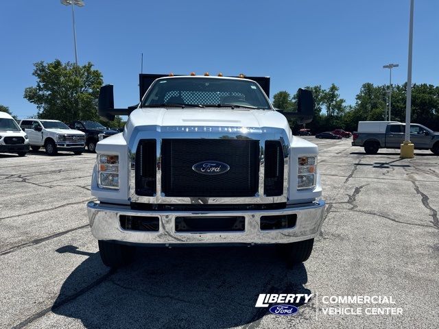 2025 Ford F-650 Base