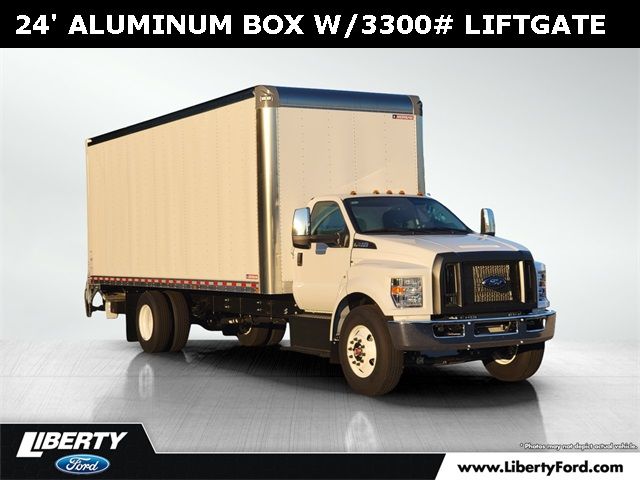 2025 Ford F-650 Base