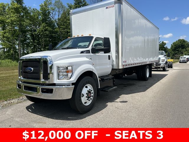 2025 Ford F-650 Base