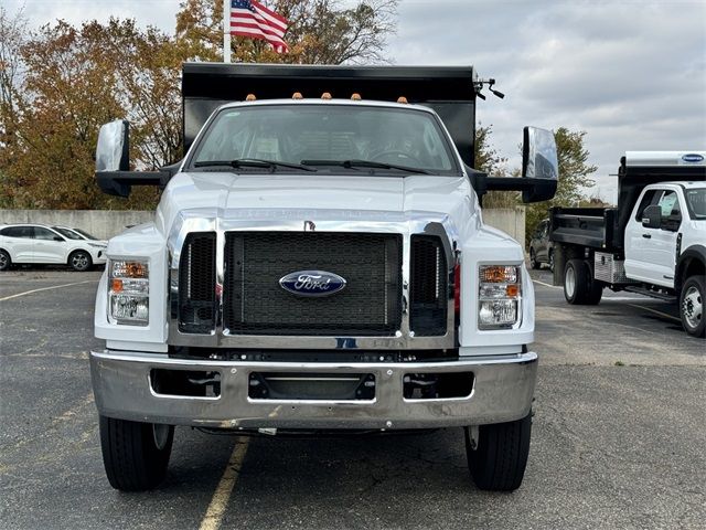 2025 Ford F-650 Base