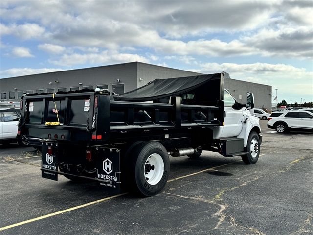 2025 Ford F-650 Base