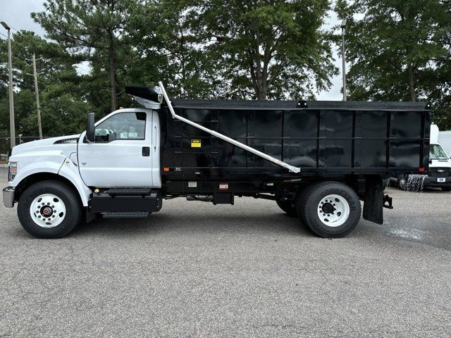 2025 Ford F-650 Base