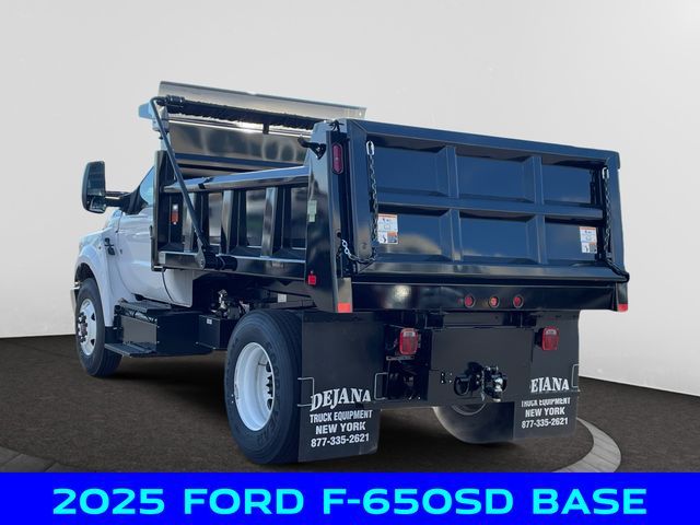 2025 Ford F-650 Base