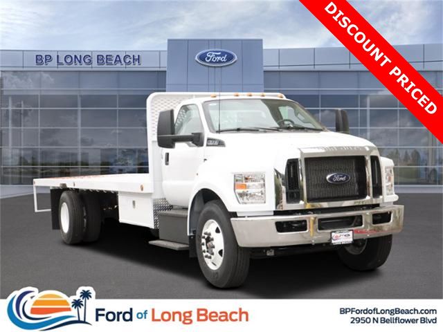 2025 Ford F-650 Base