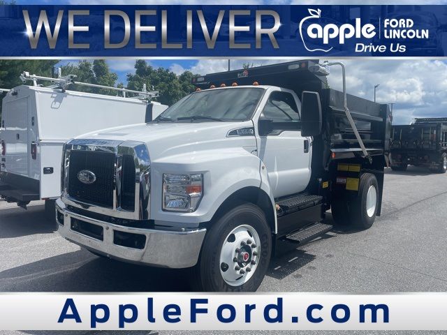 2025 Ford F-650 Base