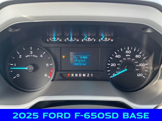 2025 Ford F-650 Base