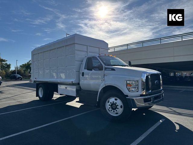 2025 Ford F-650 Base