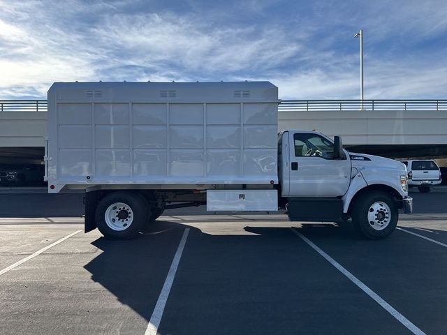 2025 Ford F-650 Base