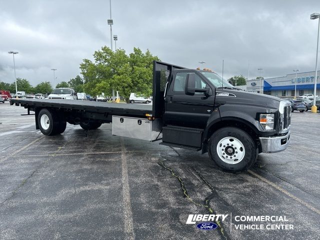 2025 Ford F-650 Base