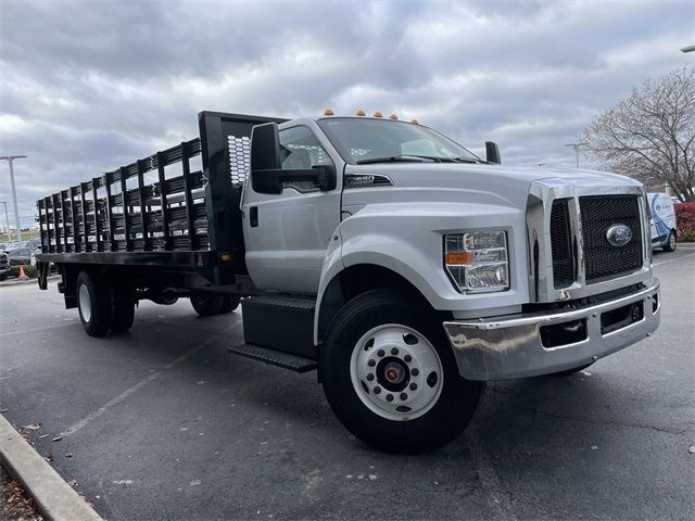 2025 Ford F-650 Base