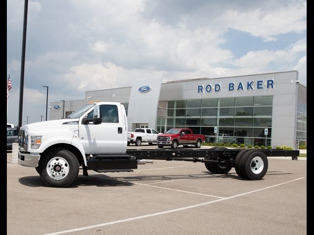 2025 Ford F-650 Base