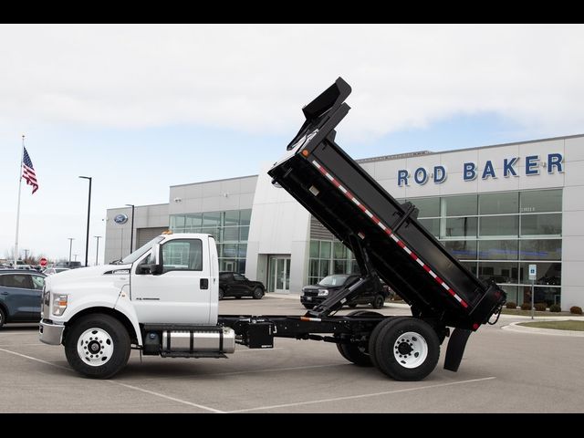 2025 Ford F-650 Base