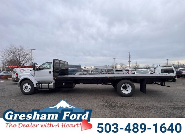 2025 Ford F-650 Base