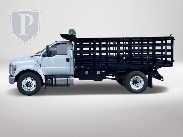 2025 Ford F-650 Base